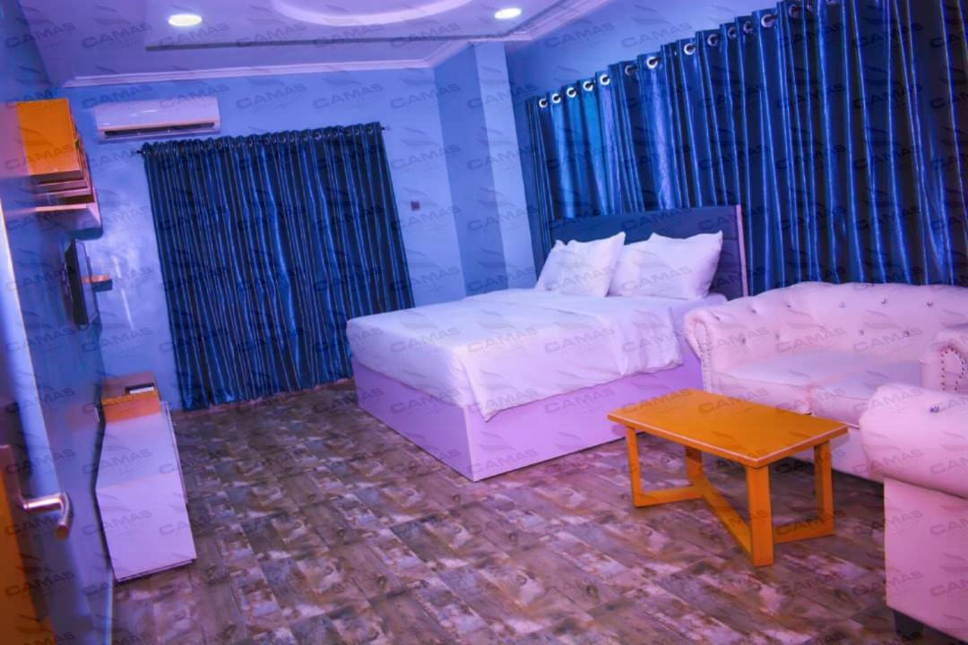 Camas Hotel & Suite Asero Abeokuta Esterno foto